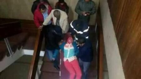 خطير بالصور:مستشار جماعي ''يشرمل'' منتخبة ويرسلها في حالة حرجة إلى المستشفى