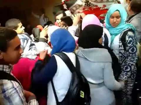 بعد حصوله على نتائج سيئة، تلميذ يقوم بعمل جنوني داخل الثانوية