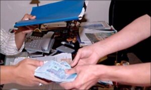 عااجل:اعتقال باشا من داخل مكتبه متلبسا برشوة