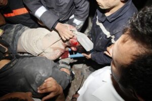 عامل بناء يسقط من أعلى ورش بطريقة مروعة بأكادير