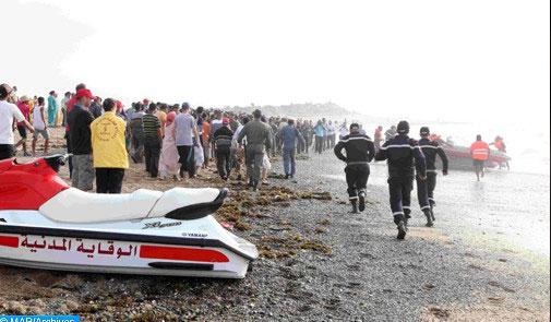 أمواج “ميني تسونامي” تقتل سيدة وتثير الهلع