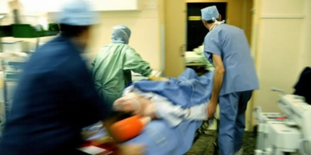 خطير:بتر قضيب أربعيني ضبط متلبسا بممارسة الجنس مع متزوجة والضحية يقصد مصحة خاصة لتفادي الفضيحة خطير:بتر قضيب أربعيني ضبط متلبسا بممارسة الجنس مع متزوجة والضحية يقصد مصحة خاصة لتفادي الفضيحة