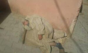 متشردو تافراوت في وضع سئ بسبب البرد القارس، و”داموح” أكبر المتضررين.