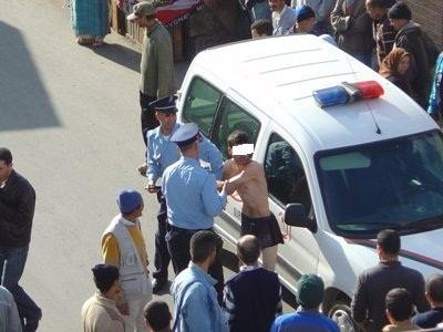 نداء استغاثة بالخط “19” ينهي نشاط “مقرقب” إنزكان الذي حول شارع اشتوكة إلى زجاج متناثر وفوضى عارمة