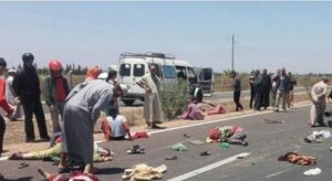 مرة أخرى باشتوكة:إصابات خطيرة في انقلاب سيارة "بيكوب" مكدسة بعاملات فلاحيات 5 1 135