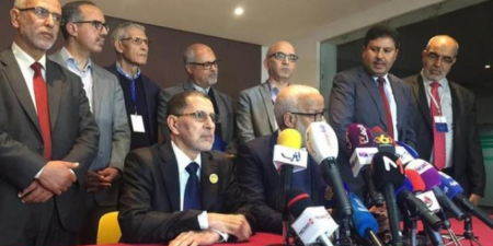 (+فيديو)قادة ''البيجيدي '' يمنحون الضوء الأخضر للعثماني لتشكيل الحكومة والحفاظ على "المنهجية البنكيرانية"