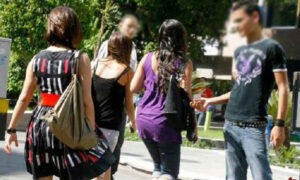 احذروا:عريضة تتوعد المتحرشين وتدعو إلى معاقبة مقترفيه