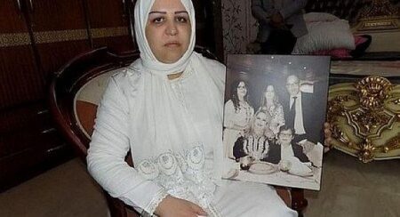 مثير:زوجة البرلماني المقتول كانت على علم بمخطط القاتل واتفقت معه على تصفية زوجها مثير:زوجة البرلماني المقتول كانت على علم بمخطط القاتل واتفقت معه على تصفية زوجها