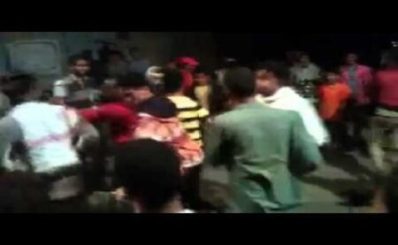 مدججون بالسيوف يقتحمون قاعة للحفلات بإيموزار ويزرعون الرعب في نفوس المدعوين مدججون بالسيوف يقتحمون قاعة للحفلات بإيموزار ويزرعون الرعب في نفوس المدعوين