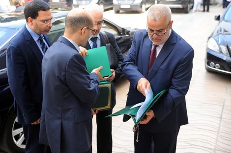 عاجل:قادة ”البيجيدي ” بمنزل بن كيران ”لتوديع” تشكيل الحكومة