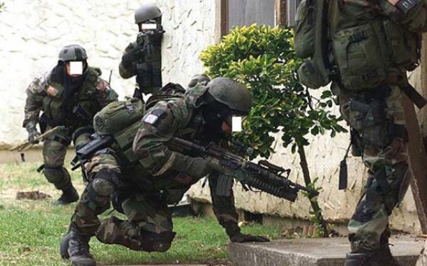لأول مرة: الجيش المغربي يتحرك نحو "الكركرات" بعد تصعيد البوليساريو في المنطقة الجنوبية 1 a 33