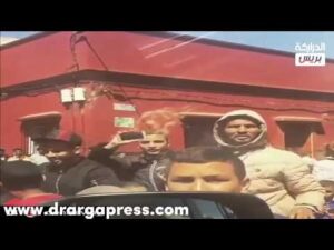 بالفيديو:تهافت كبير لمحبي الممثلة التركية ” منار ” لحظة وصولها لأكاديـر