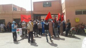 التجار بأيت ملول يحتجون ورئيس الجماعة يوضح