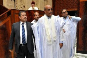 « عصابة إجرامية » تهاجم مقر حزب الاستقلال و أصابع الاتهام تشير لـ " ولد الرشيد" 6 1 15