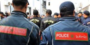 فتاة تدهس شرطي مرور بطريقة مروعة وتقتله على الفور