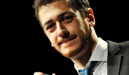 سعد المجرد يوجه رسالة مؤثرة لجمهوره وأسرته:سامحوني