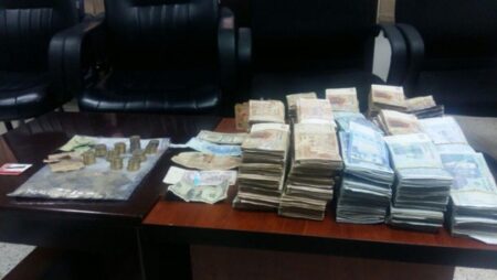 بالصور:الأمن يطيح بعصابة سطت على 100 مليون سنتيم