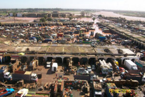 أسواق مدينة إنزكَان تحتاج إلى تأهيل وهيكلة لتحويلها إلى مركبات تجارية كبرى بمواصفات عصرية