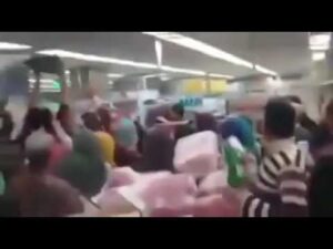 تحرش جنسي بمؤخرة سيدة بمرجان انزكان كاد يتسبب في كارثة من نوع خاص 11 1 290