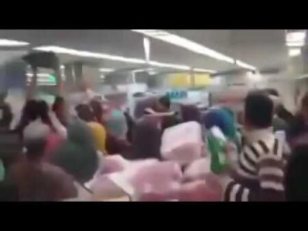 تحرش جنسي بمؤخرة سيدة بمرجان انزكان كاد يتسبب في كارثة من نوع خاص