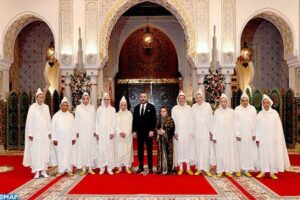 الملك يستقبل ويعين رئيس وأعضاء المحكمة الدستورية في مهامهم الجديدة