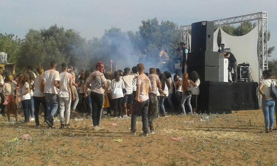 تظاهرة فنية”غريبة”وسط أكادير تثير فضول الفايسبوكيين