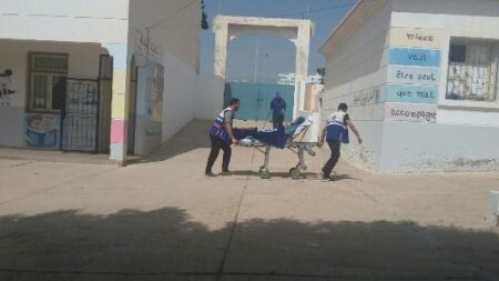 عااجل بالصور:نايضة في مدرسة ابتدائية بأكادير ونقل أستاذة في حالة حرجة إلى مستعجلات مستشفى الحسن الثاني