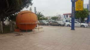 زنقة الليمون بأكادير: القلب النابض الذي طاله النسيان، وسط استياء عارم للتجار و السكان.