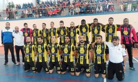 رجاء أكادير يدشن مشاركته في بطولة إفريقيا للأندية الفائزة بالكأس في كرة اليد بفوز هام.