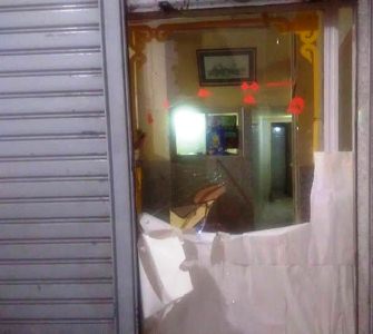 فوضى عارمة بالدشيرة أبطالها ممارسون ل: (العيطة بالكارطة)، و السكان يشكون. 1 q 11