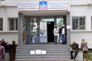 التحقيق مع جنرال متهم بالاستيلاء على عقارات مهاجرين