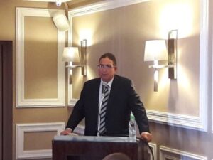 لقجع:”الملف المطلبي فارغ ومستعد للحوار”