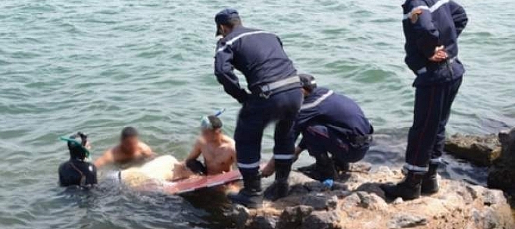 مؤثر جدا:شاطئ ميرلفت يبتلع أستاذة بإنزكان