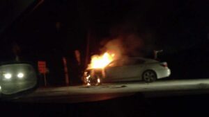 مصرع امرأة جراء حروق تسبب فيها “شارجور” داخل سيارتها