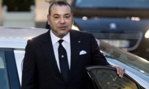 في انتظار قدومه إلى أكادير: الملك ينهي عطلته في فرنسا ويحل اليوم بالمغرب