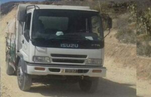 تفاعلات شاحنات نقل مواد البناء بجماعة بأكادير