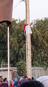 +فيديو :لحظة صعود ليلى ابنة عون سلطة التي طالبت بمورد رزق بتسلق عمود كهربائي 4 18403308 417501615292345 9114399492028423060 n
