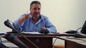 +فيديو :رئيس جماعة بإقليم أكادير اداوتنان يقرر تقديم استقالته من منصبه، لكن بشرط غريب: