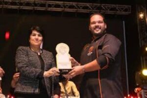 ابن أكادير الفائز بمسابقة “ماستر شاف” يفجر فضيحة من العيار الثقيل