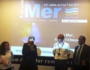 باحثون في علوم البحار بكلية العلوم بأكادير يتألقون و يتوجون بالجائزة الأولى للملتقى الدولي للبحر بالجديدة .