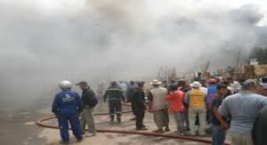 +فيديو: حريق مهول يأتي على سوق بإنزكان، وسط حالة من الاستنفار الغير المسبوق