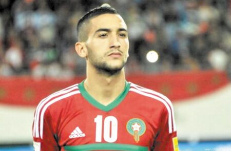 اللاعب حكيم زياش يتبرع بمبلغ مالي مهم لفائدة مرضى السرطان بالمغرب