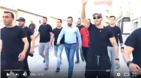 هكذا يعيش الزفزافي ورفاقه داخل السجن وهذا ما يردده يوميا هكذا يعيش الزفزافي ورفاقه داخل السجن وهذا ما يردده يوميا