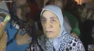 والدة الزفزافي:ناصر رجل وأنا أفتخر به