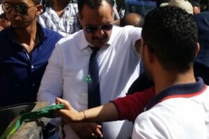 التحقيق في جريمة قتل أجنبي وتقطيع جثته يقود إلى توقيف القاتلة التي تعمل “كسالة” بالحمام وعسكريين قدما مساعدة للمتهمة