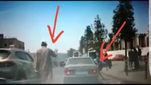 خطير:شاهد جوج شفارة كايشفرو بطريقة ذكية في المدارات الطرقية