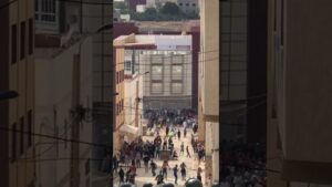 بالفيديو:المواجهات في إيمزورن تسفر عن إصابات خطيرة في صفوف الأمن والمحتجين