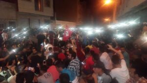 بالفيديو والصور. الاحتجاجات مازال شاعلة فالحسيمة ومطلب إطلاق سراح المعتقلين حاضر بقوة 5 IMG 0026