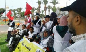 دوو الاحتياجات الخاصة بجهة سوس ماسة يلتئمون في وقفة احتجاجية بأكادير