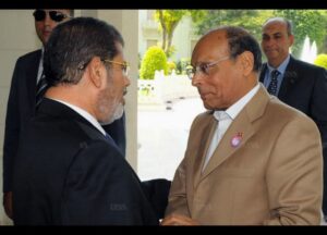 المرزوقي يفجر قنبلة ثقيلة: الجنرال السيسي وقتل الرئيس مرسي بتسميم غذائه